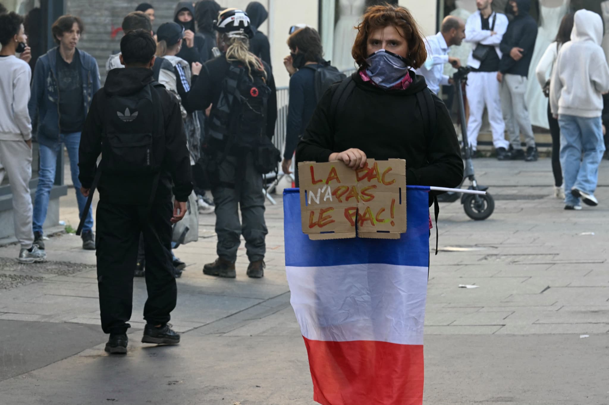 Blocage des lycées: La France redoute une «semaine noire»