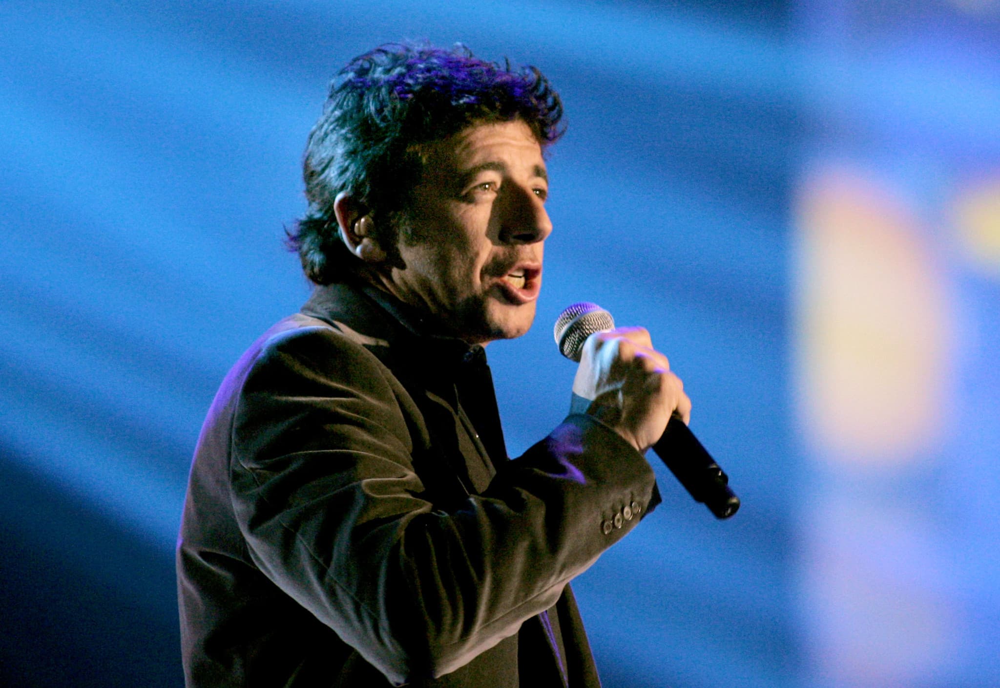 Plaintes pour viol: Patrick Bruel annonce qu’il annule sa tournée