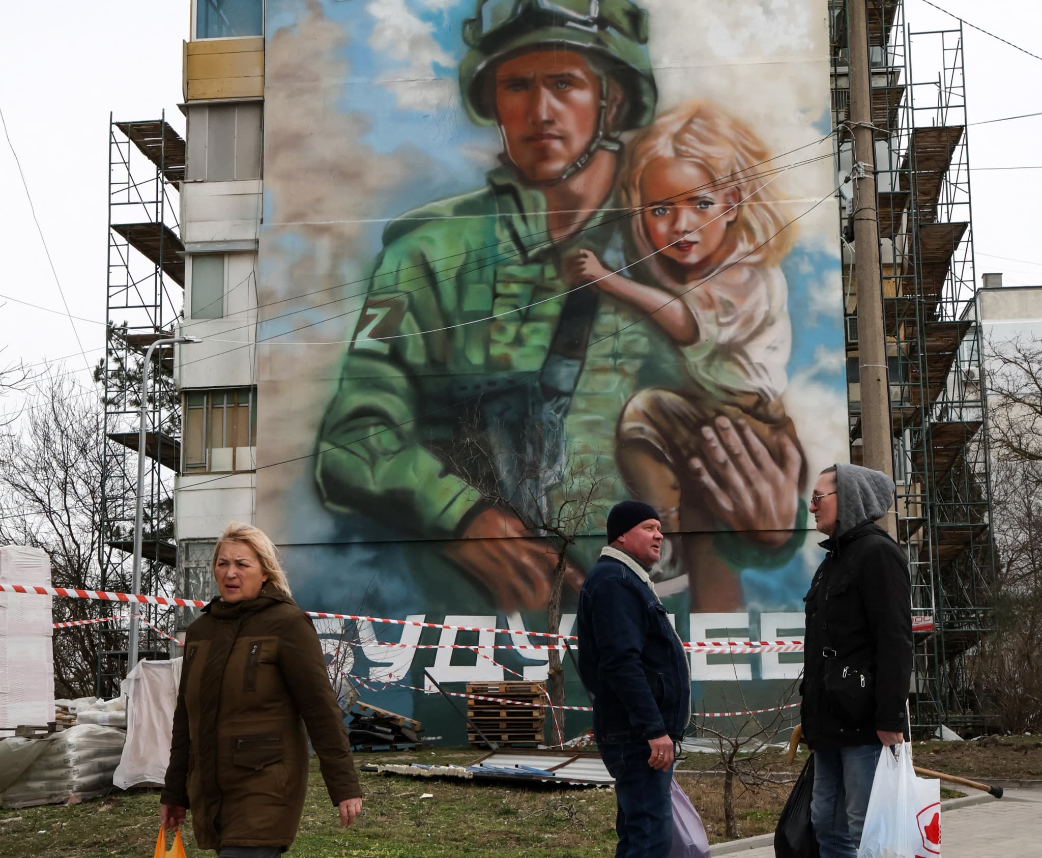 Conflit Russie-Ukraine: En Crimée, le quotidien bascule entre pénuries et alertes aux drones