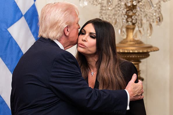 Diplomatie américaine: Quand l’ex de Trump Jr. joue les diplomates sans filtre à Athènes