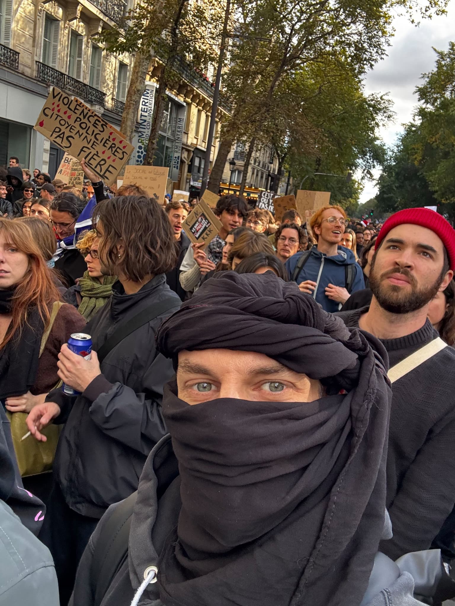 Mobilisation du 17 octobre: «Voir la ville dans cet état, ça brise le cœur», raconte un Vaudois depuis Paris