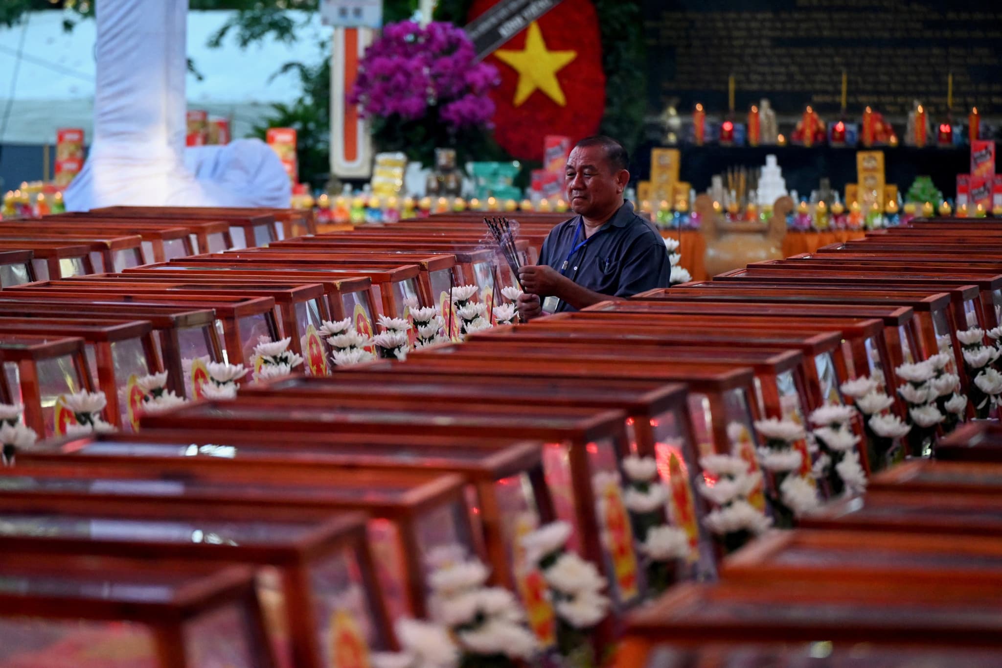 Mémoire de guerre au Vietnam: Les corps de plus de 700 soldats exhumés pour identifier ses disparus de guerre