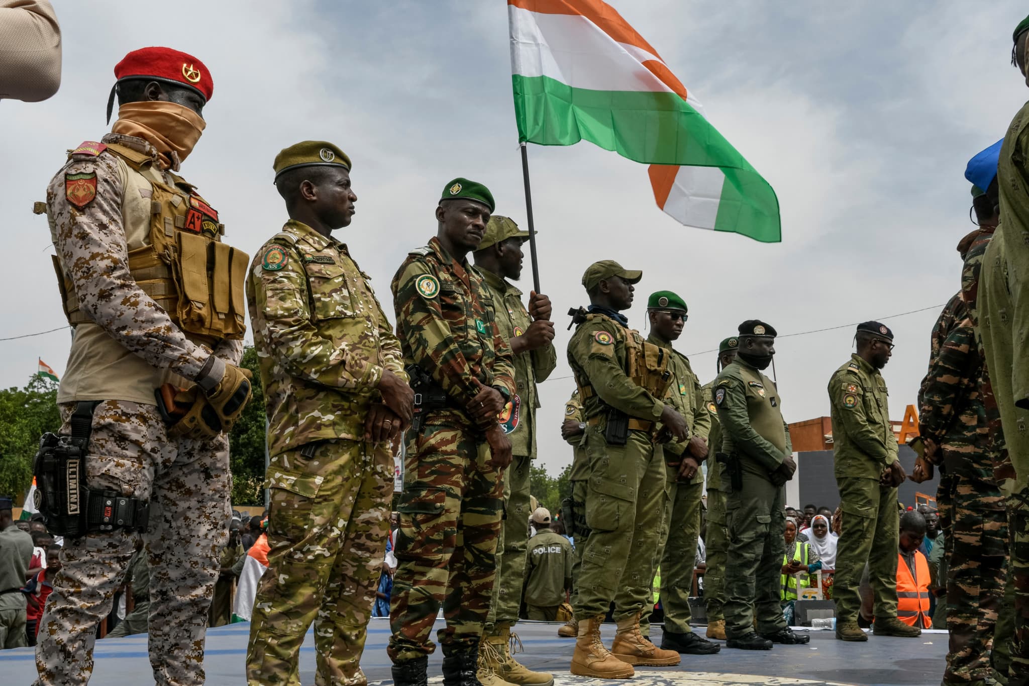 Tentative de coup d’État: Paris dément être impliqué dans la mutinerie au Niger