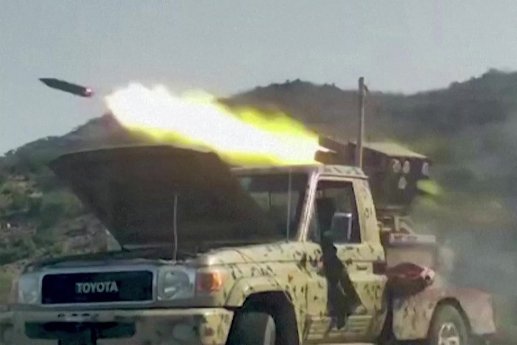 Offensive des Houthis: Plus de 500 morts dans de violents combats au Yémen