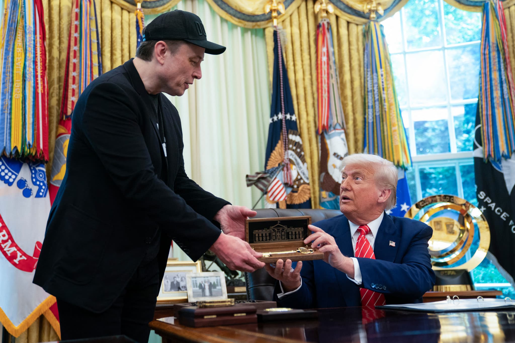 Retour en grâce: Donald Trump va décorer Elon Musk pour ses contributions à la science