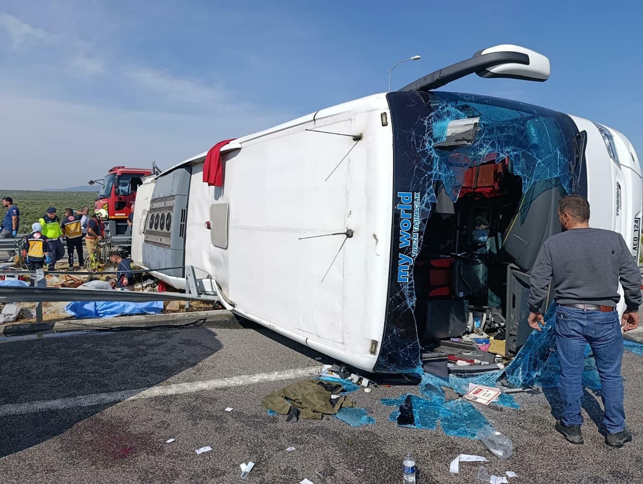 Accident en Turquie: Un car percute un camion et fait onze morts et 27 blessés