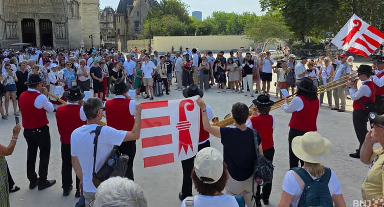 Les Jurassiens par centaines à Notre-Dame