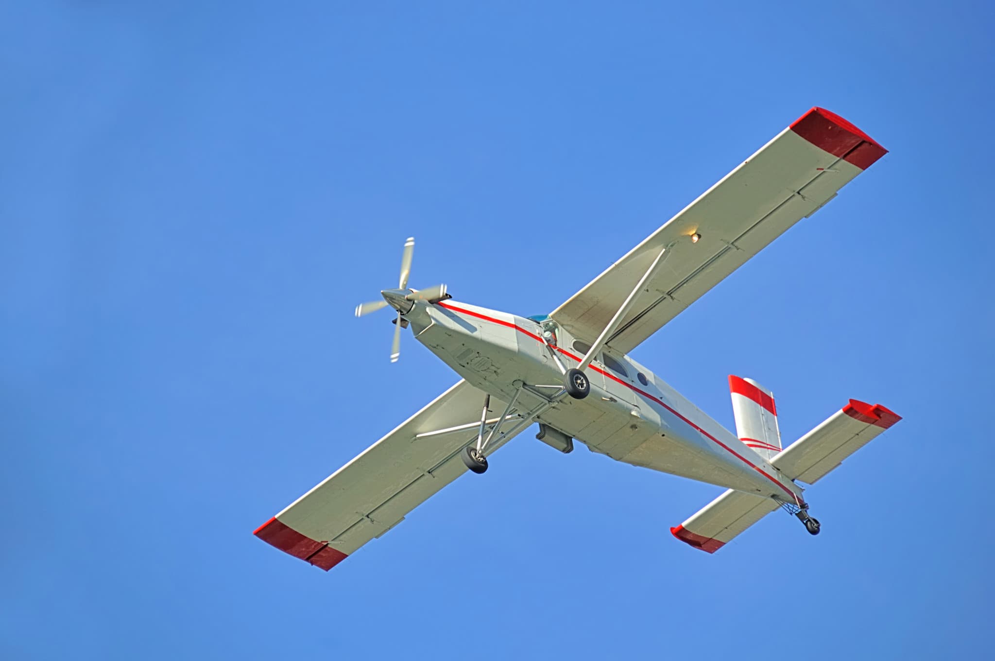 Crash près de Nancy: Onze morts dans l’accident d’un avion de parachutisme