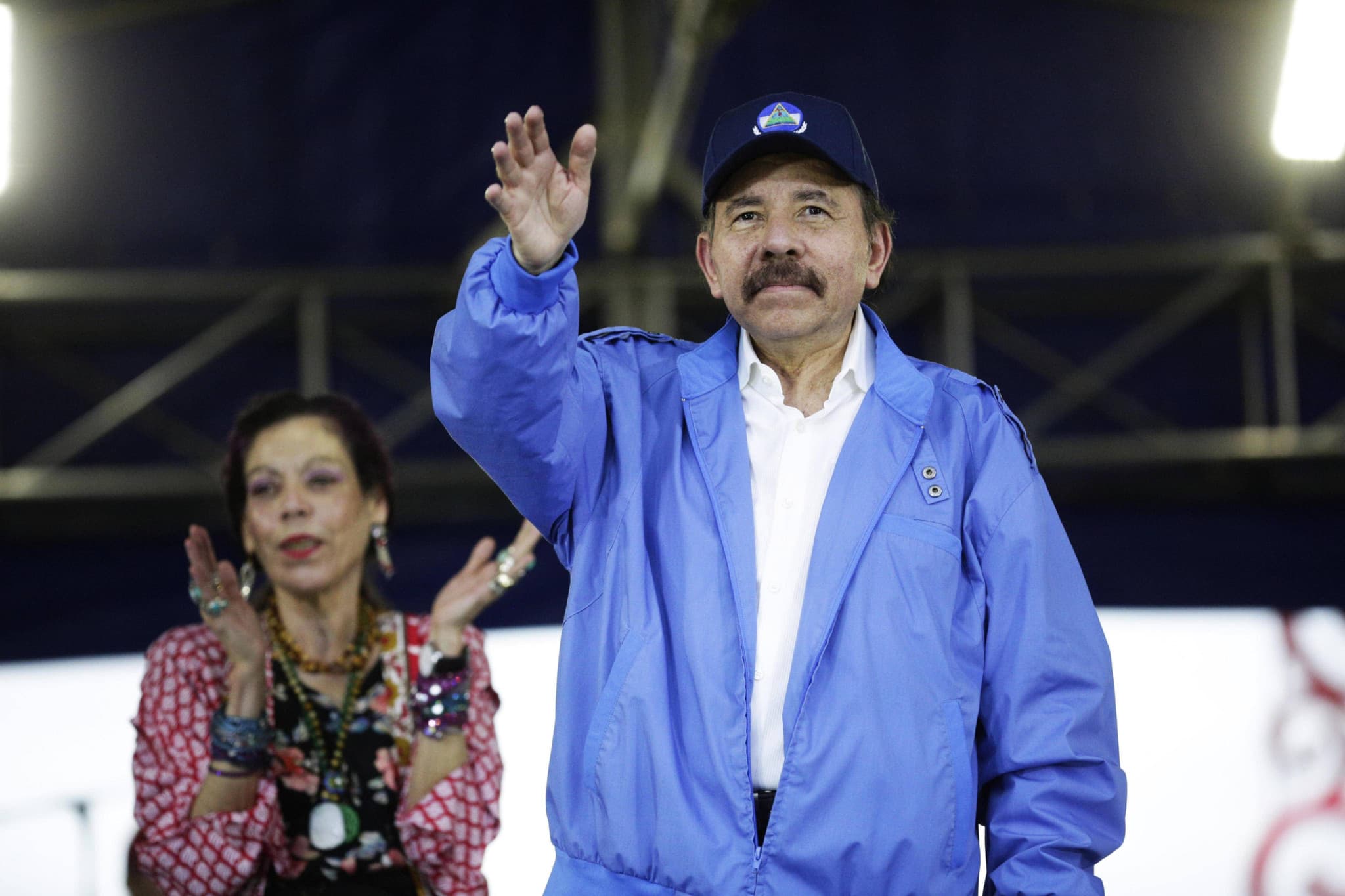 Nicaragua: Le gouvernement annule les permis de travail de 2000 avocats sans explication