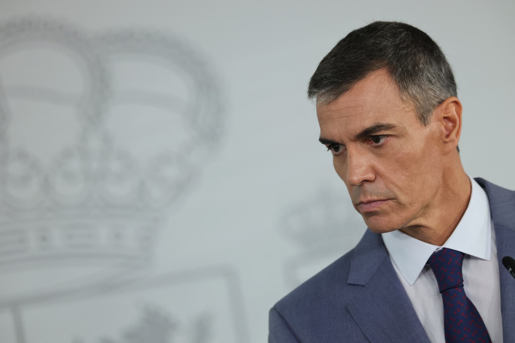 Élections anticipées: Pedro Sánchez préfère les urnes à l’agonie politique