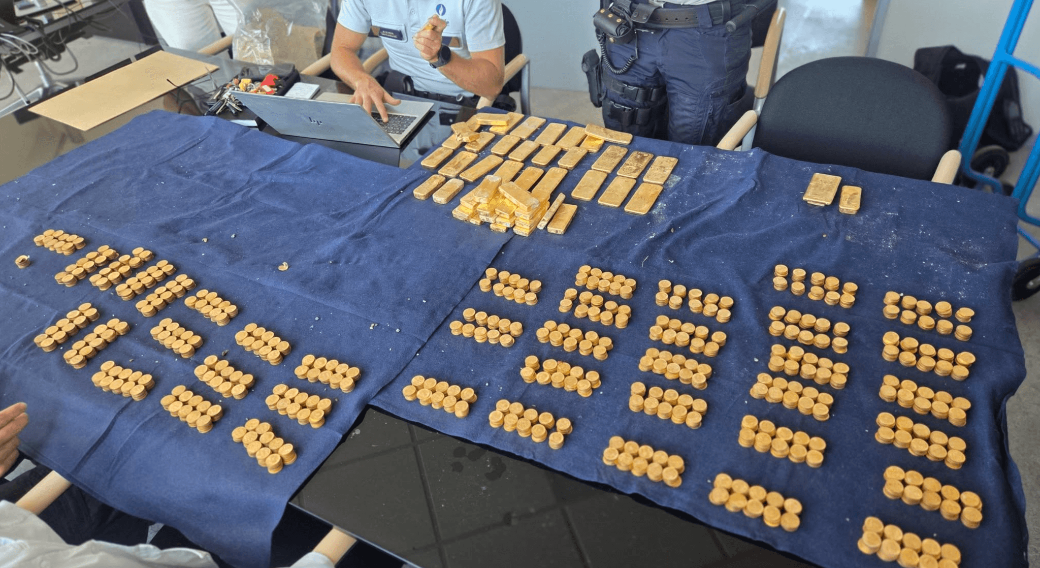 Trésor en Belgique: Des ouvriers ont découvert 9 millions d’euros de lingots et pièces d’or