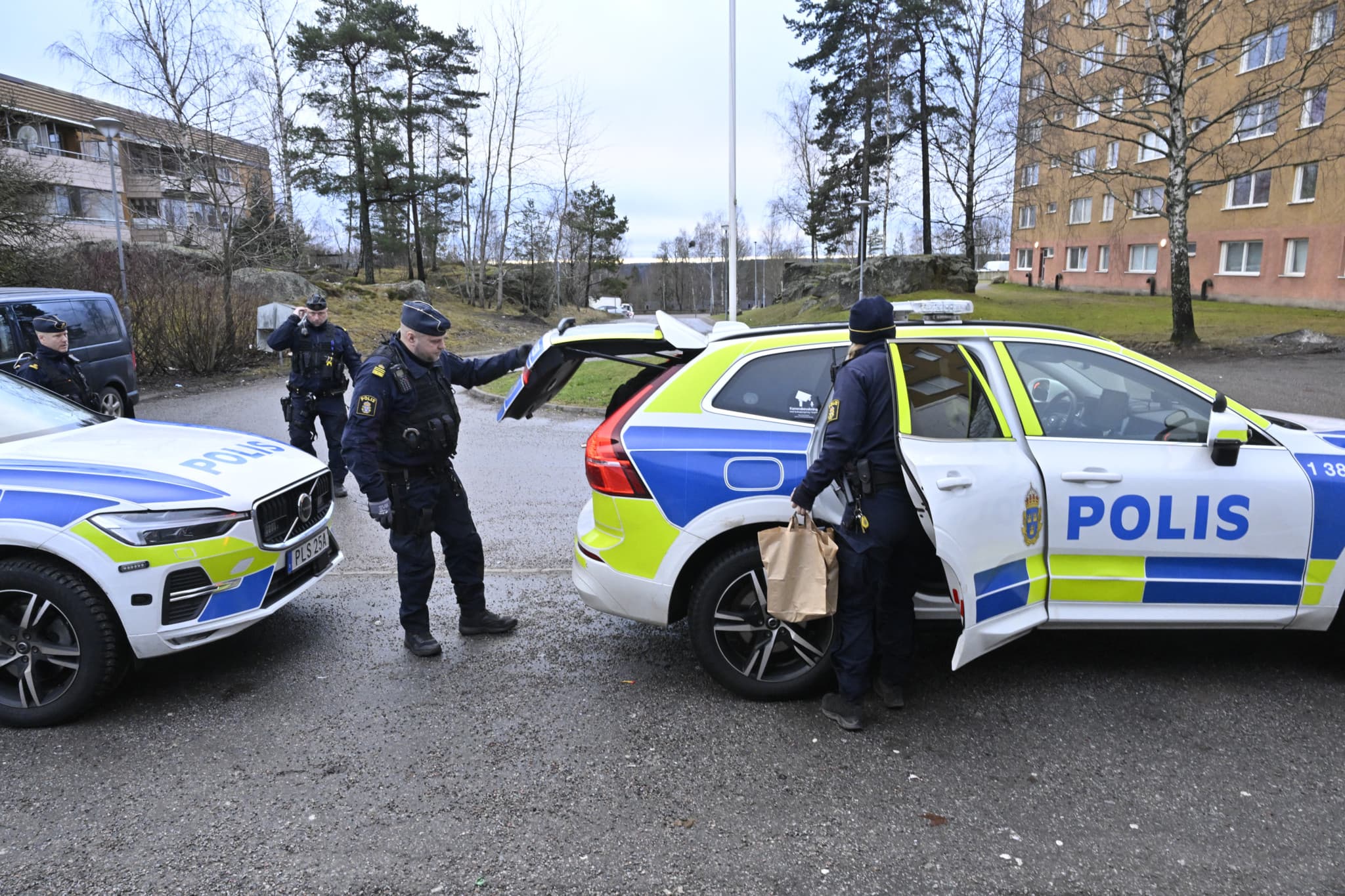 Drame dans un lycée suédois: Une élève de 17 ans tuée dans une attaque à l’épée en Suède