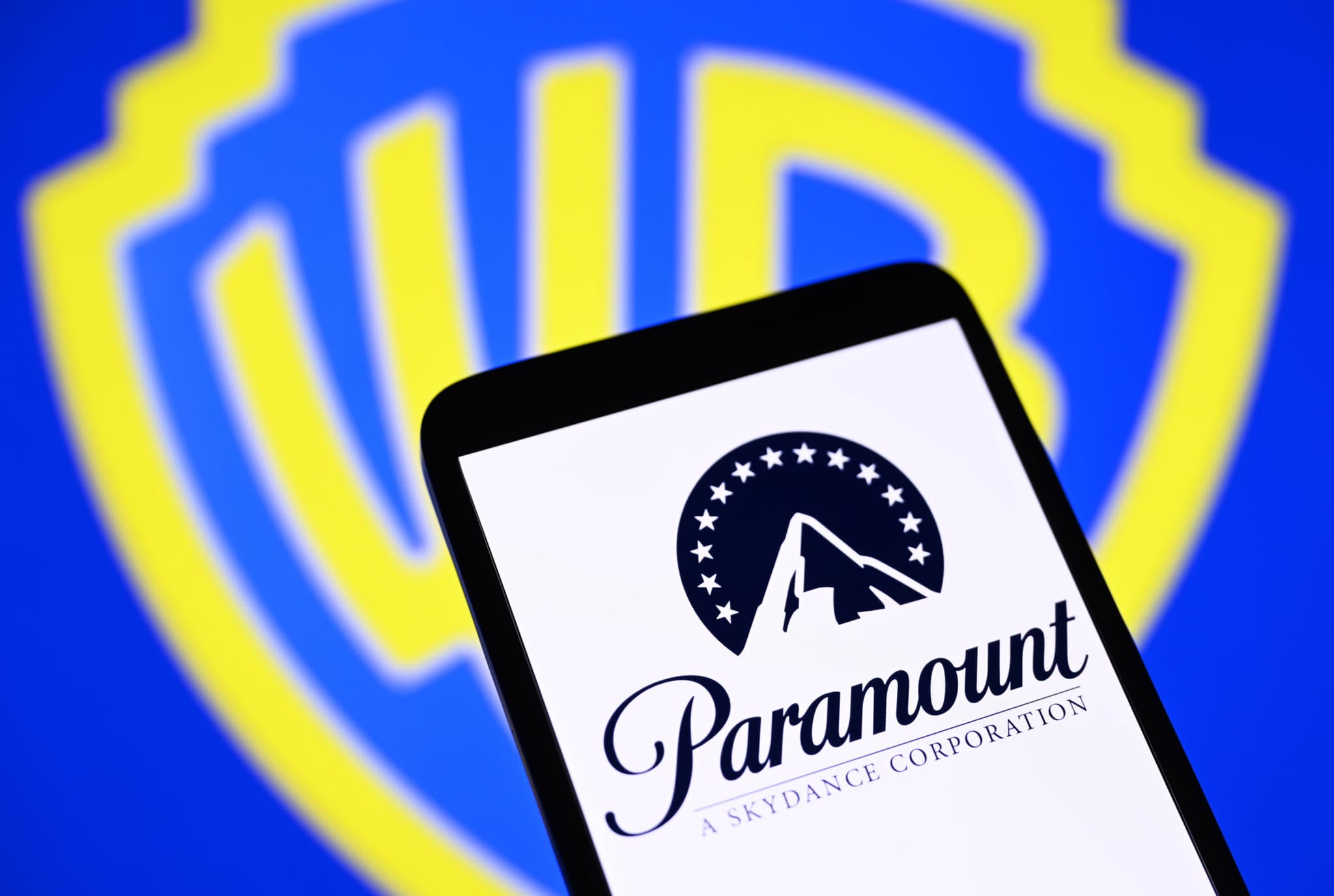 Fusion Paramount-Warner Bros: Entravé dans ses plans, Paramount menace de quitter la Californie