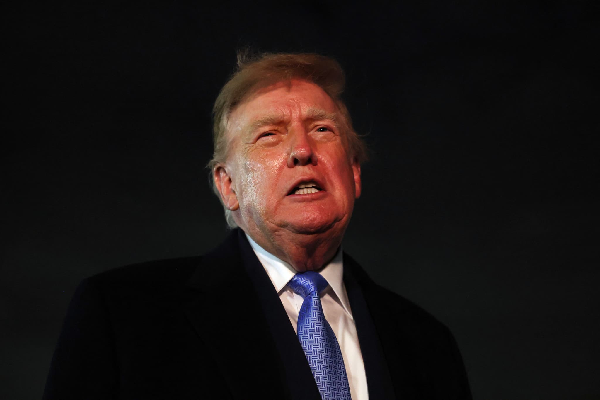 Politique énergétique américaine: Trump va renoncer à imposer des voitures moins gourmandes en essence