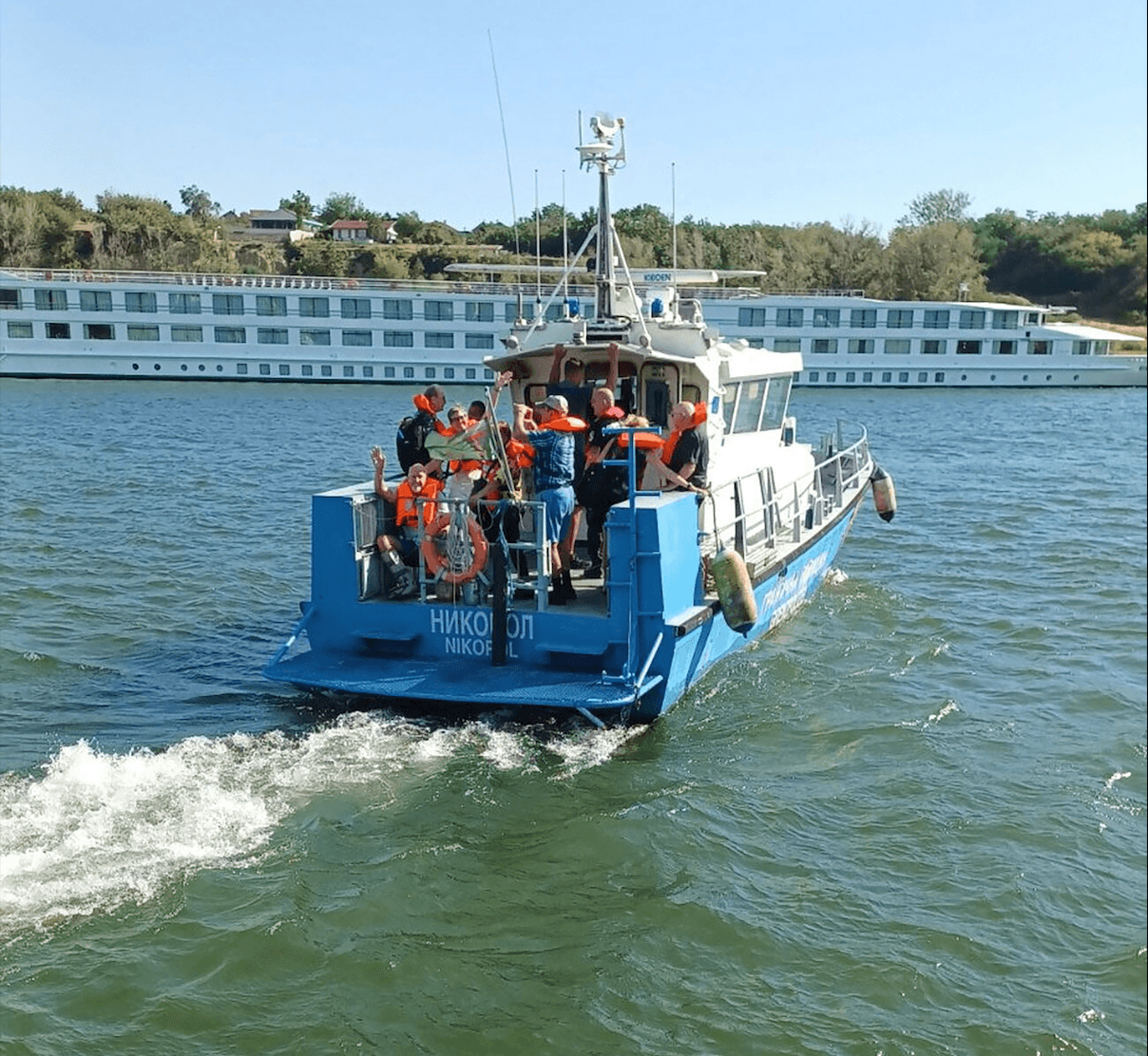 Danube à sec: Des personnes évacuées d’un bateau de croisière suisse en Bulgarie
