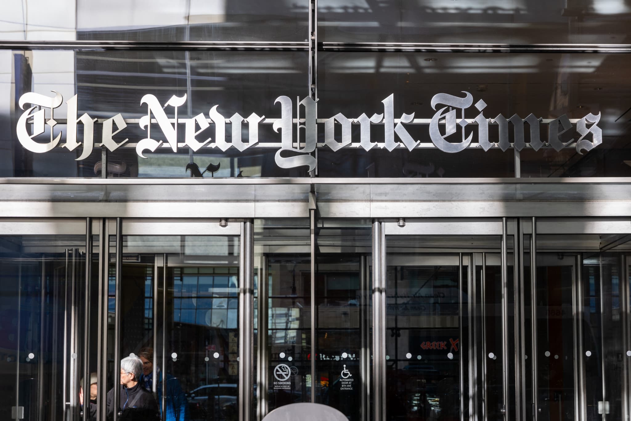 Le «New York Times» contre-attaque: Un cadre de Microsoft évoque un «vol stupéfiant» d’articles par OpenAI