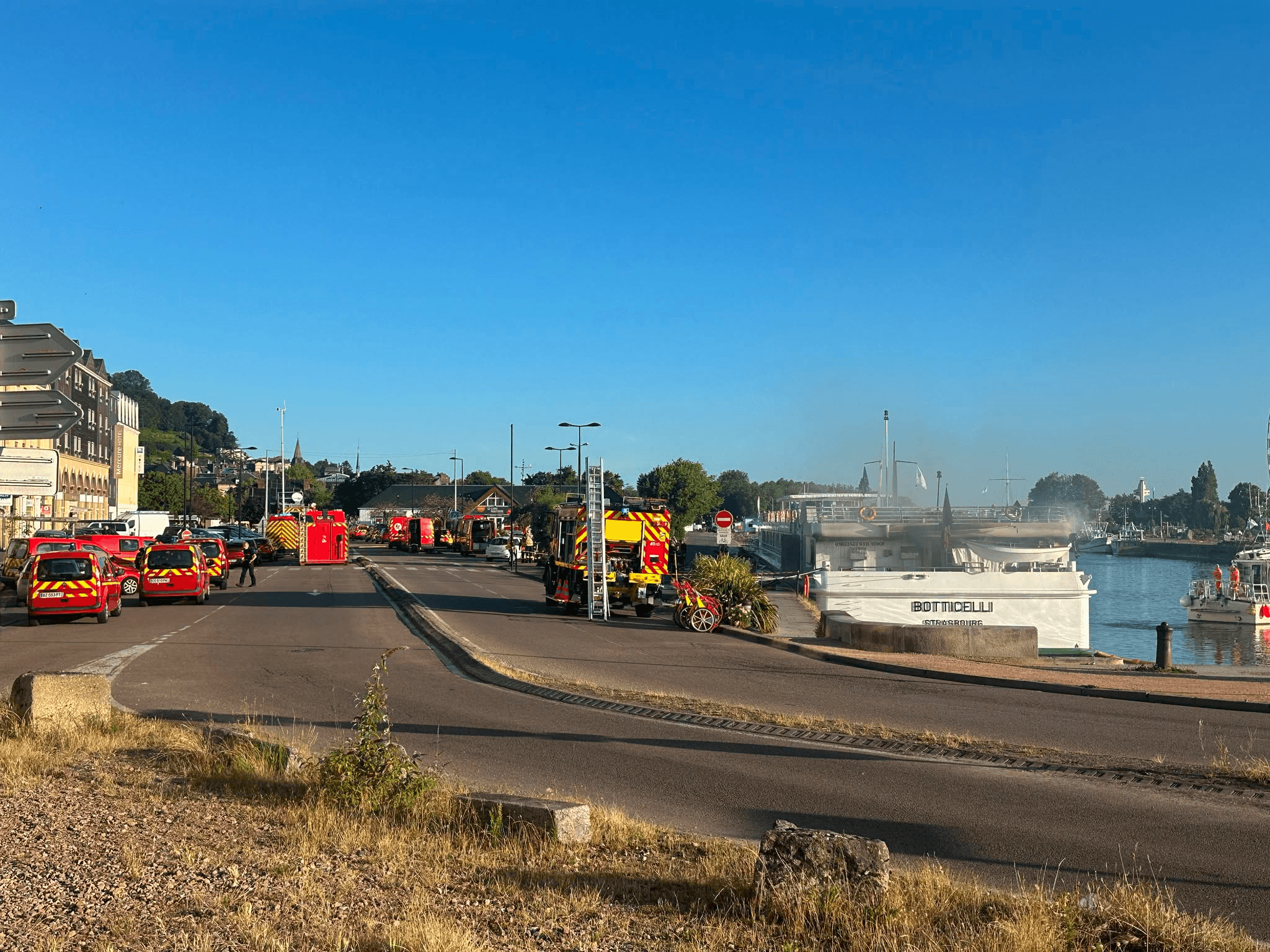 Sinistre en France: Un bateau de croisière évacué à cause d’un incendie