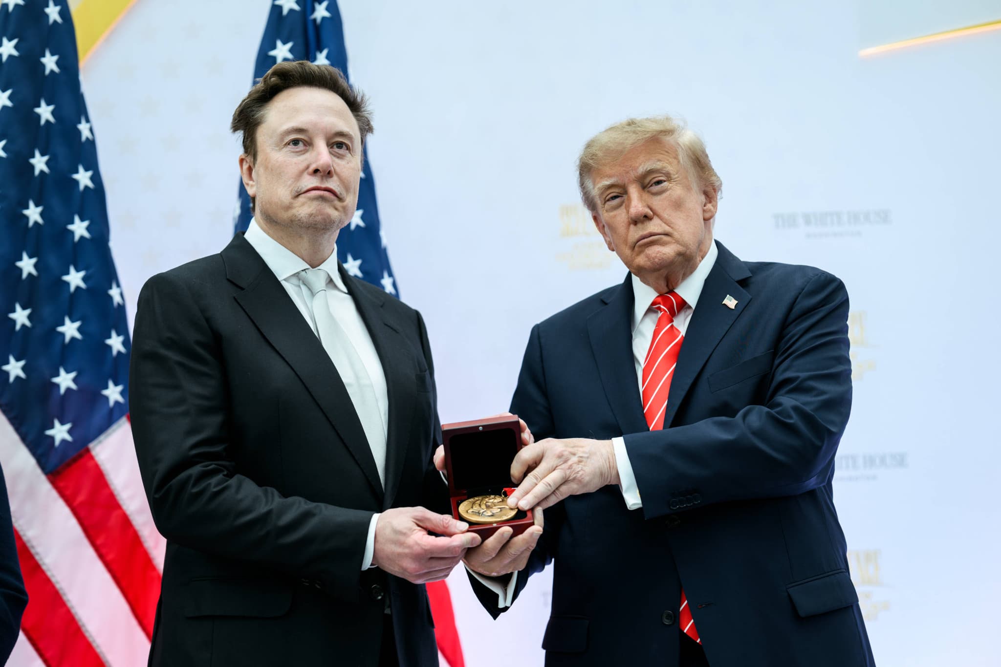 «Midterms» aux États-Unis: Donald Trump et Elon Musk, une réconciliation à neuf chiffres