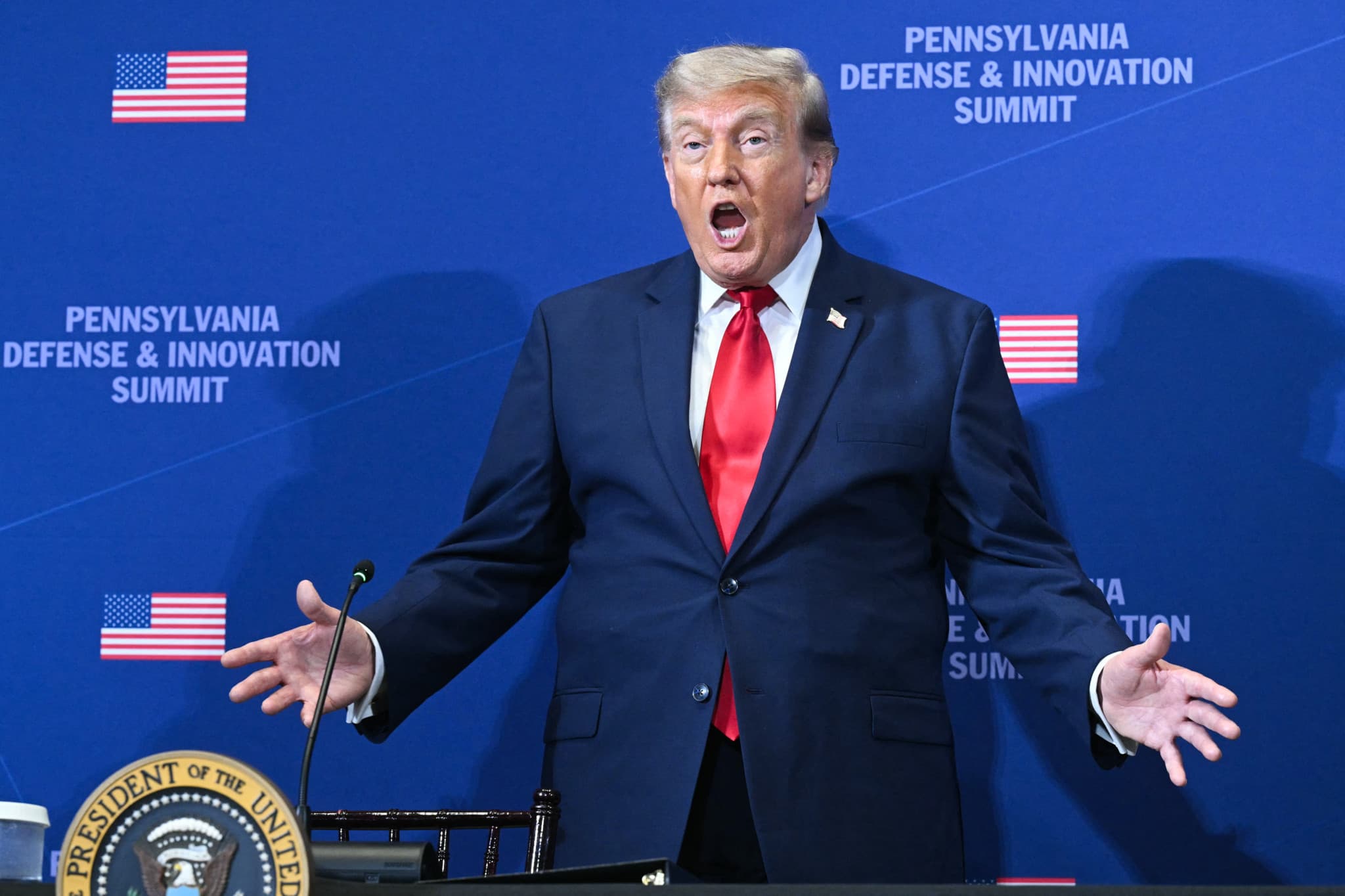 Réseaux sociaux: Trump monnaye un accès prioritaire à ses publications Truth Social