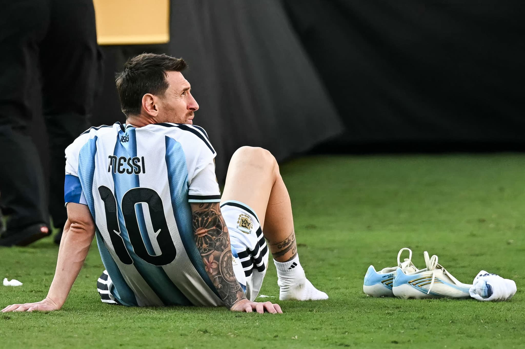 Dans une lettre d’adieu: Messi envisage la fin de sa carrière après la mort de son père