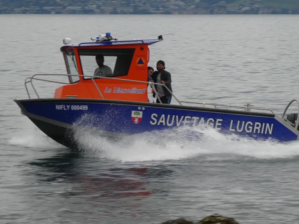 Accident sur le Léman: Le bateau de sauvetage de Lugrin se retourne avec 14 personnes à bord