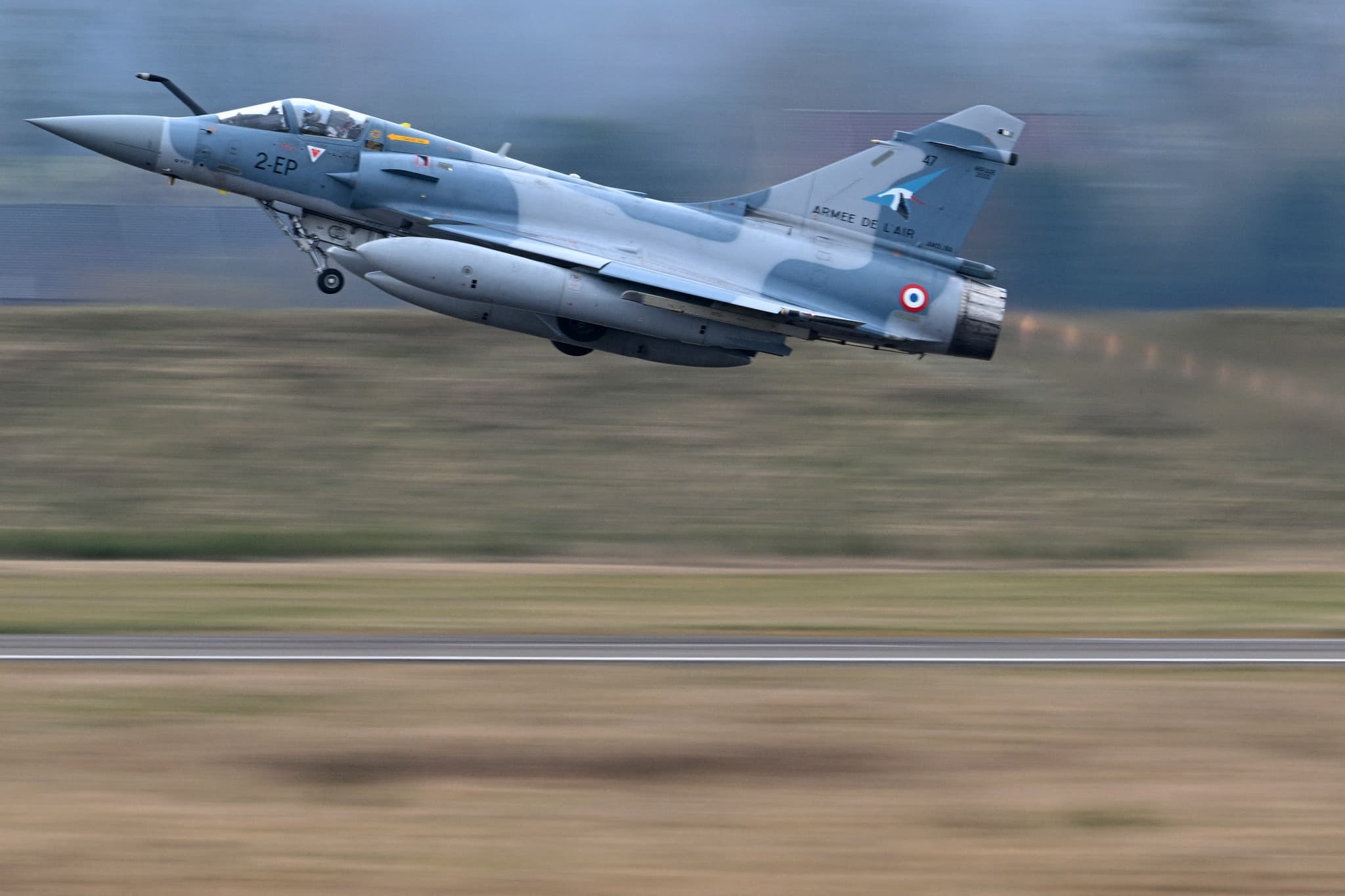 Défense aérienne ukrainienne: Ce pilote de Mirage 2000 ukrainien raconte ses nuits à abattre des drones russes