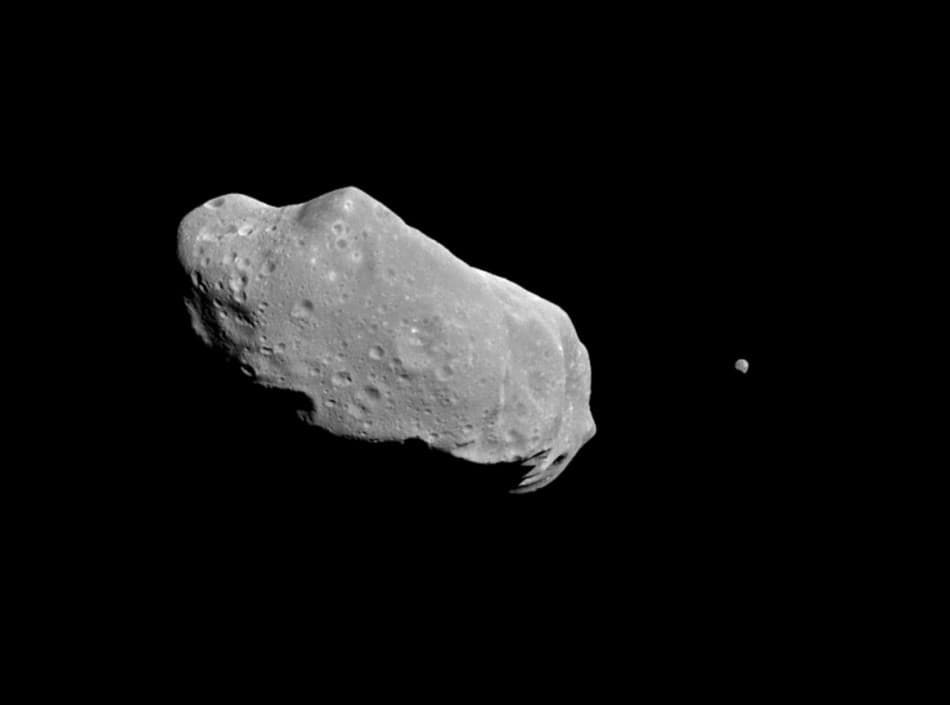 Rendez-vous céleste: Un gros astéroïde passera près de la Terre samedi