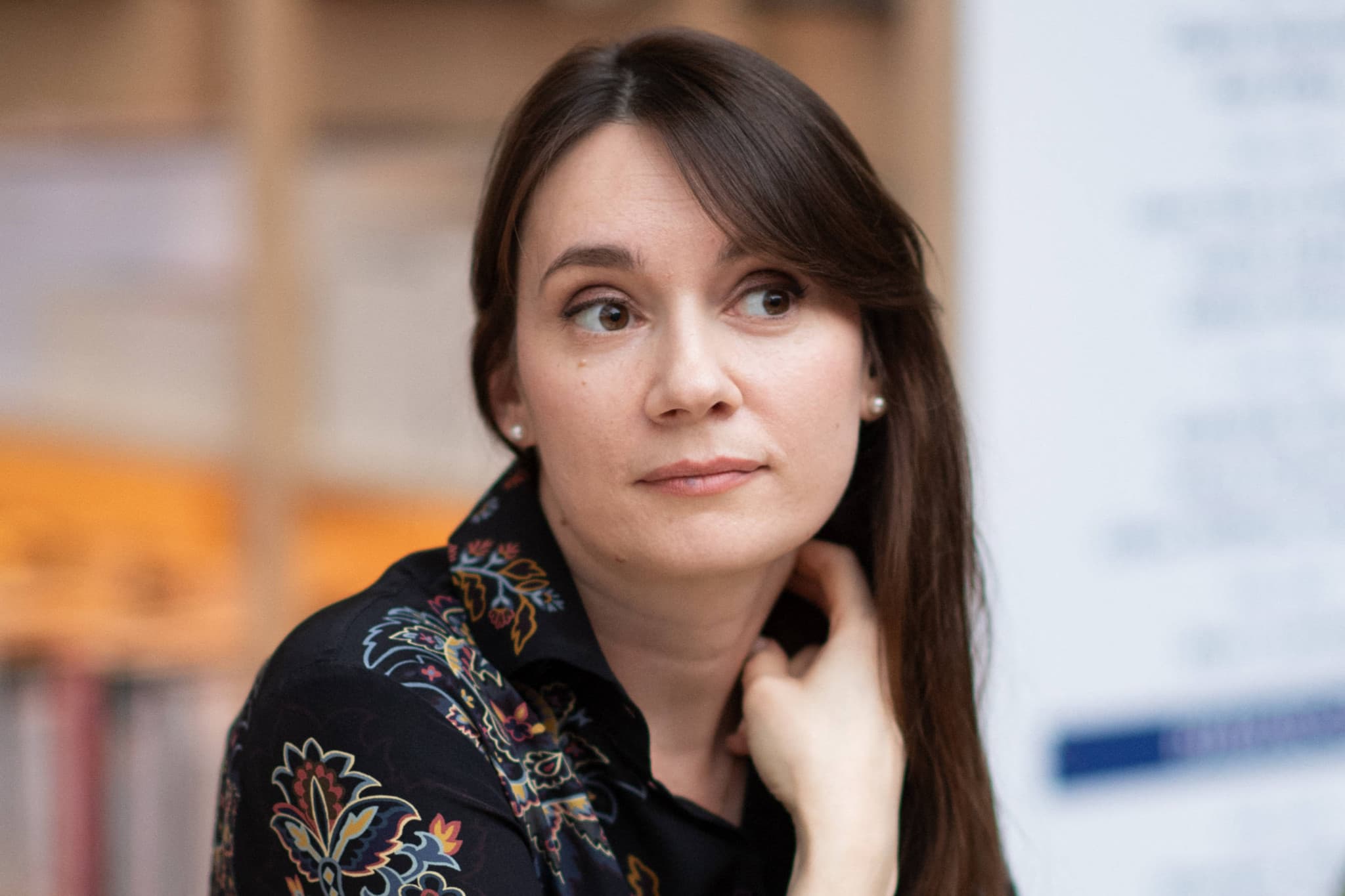 Chroniqueuse prorusse sur CNews: Paris veut expulser Xenia Fedorova, la galaxie Bolloré crie à la censure