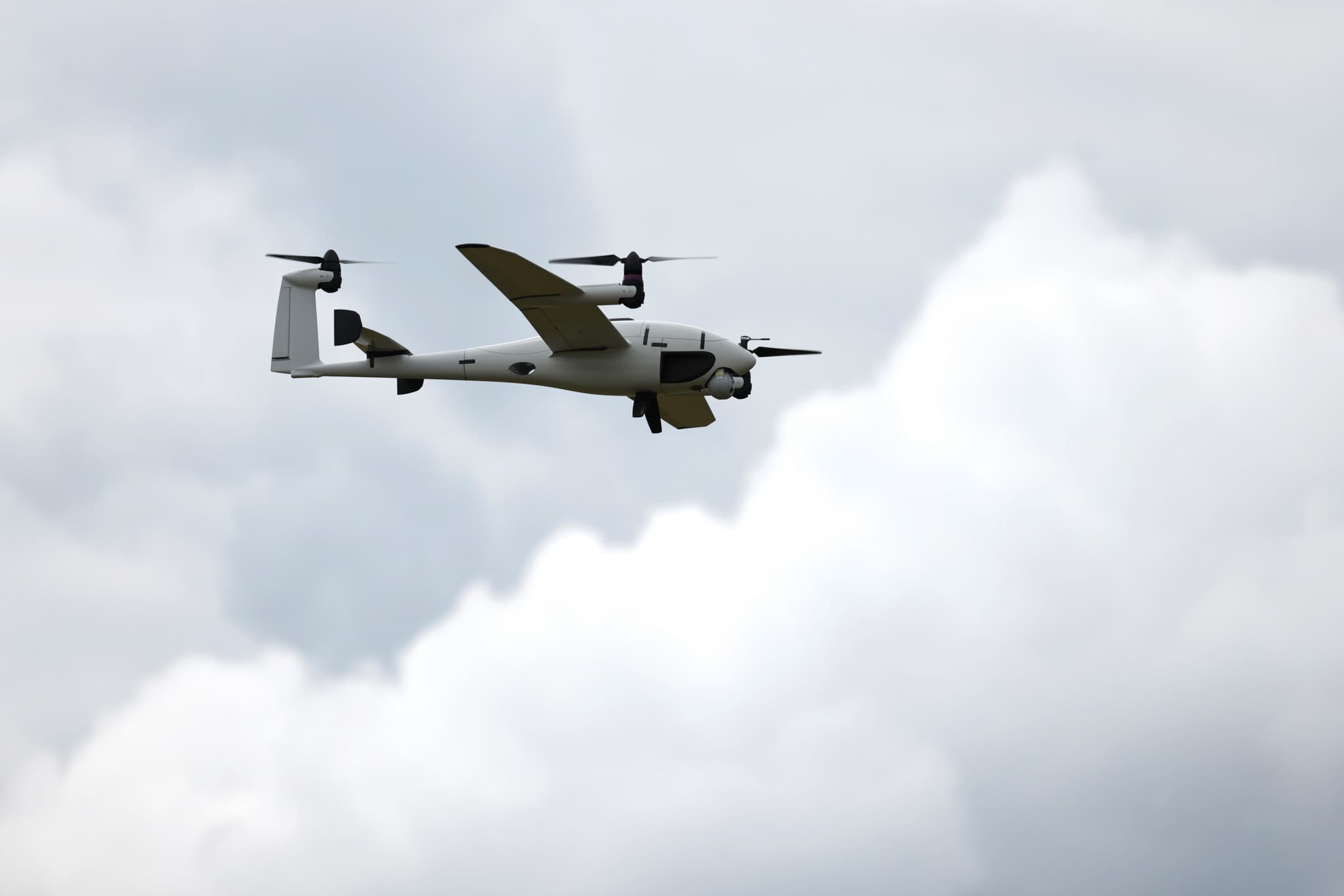 Défense aérienne en Roumanie: Un drone abattu par un avion de combat espagnol