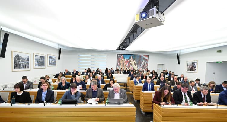 Les comptes 2025 de l’État jurassien adoptés par le Parlement