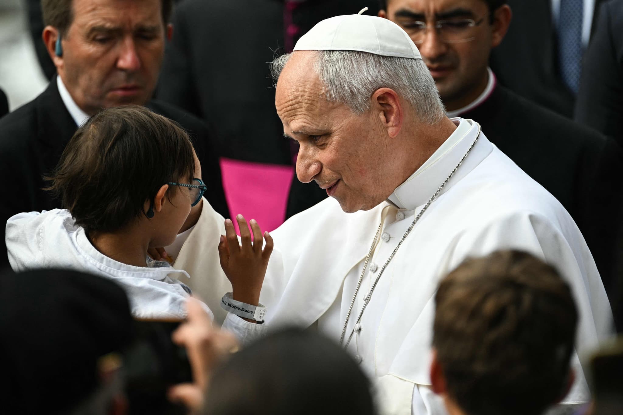 Léon XIV en France: Le pape consacre deux heures aux victimes de pédocriminalité