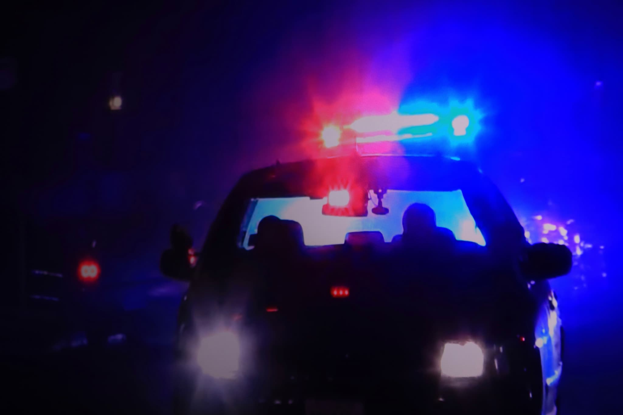 Émeutes sur l’île Maurice: Plus de 90 arrestations et un couvre-feu reconduit après des violences à Maurice