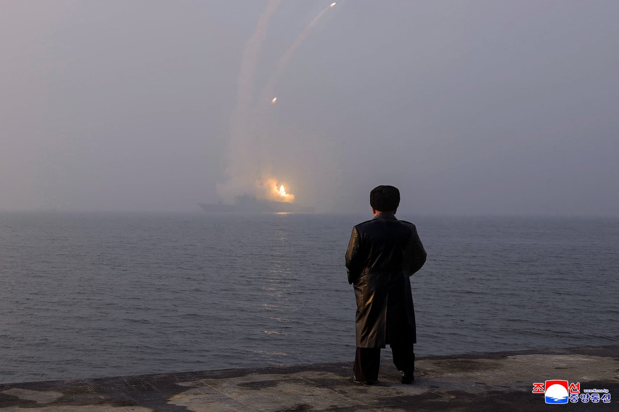 Péninsule coréenne: La Corée du Nord tire un possible missile balistique