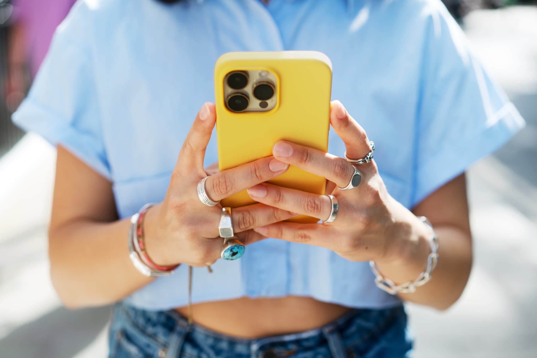 Arnaque à l’eSIM: Votre téléphone perd soudainement le réseau? Méfiez-vous