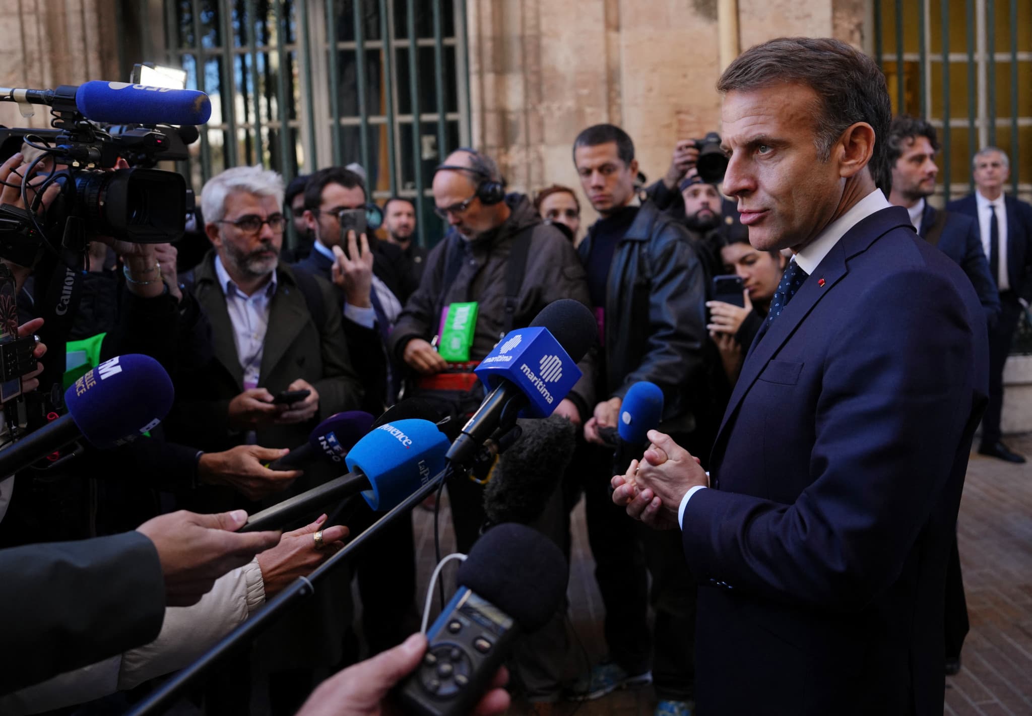 Manifestation du 31 octobre: Emmanuel Macron annonce des tracés de cortège hors des centres-villes