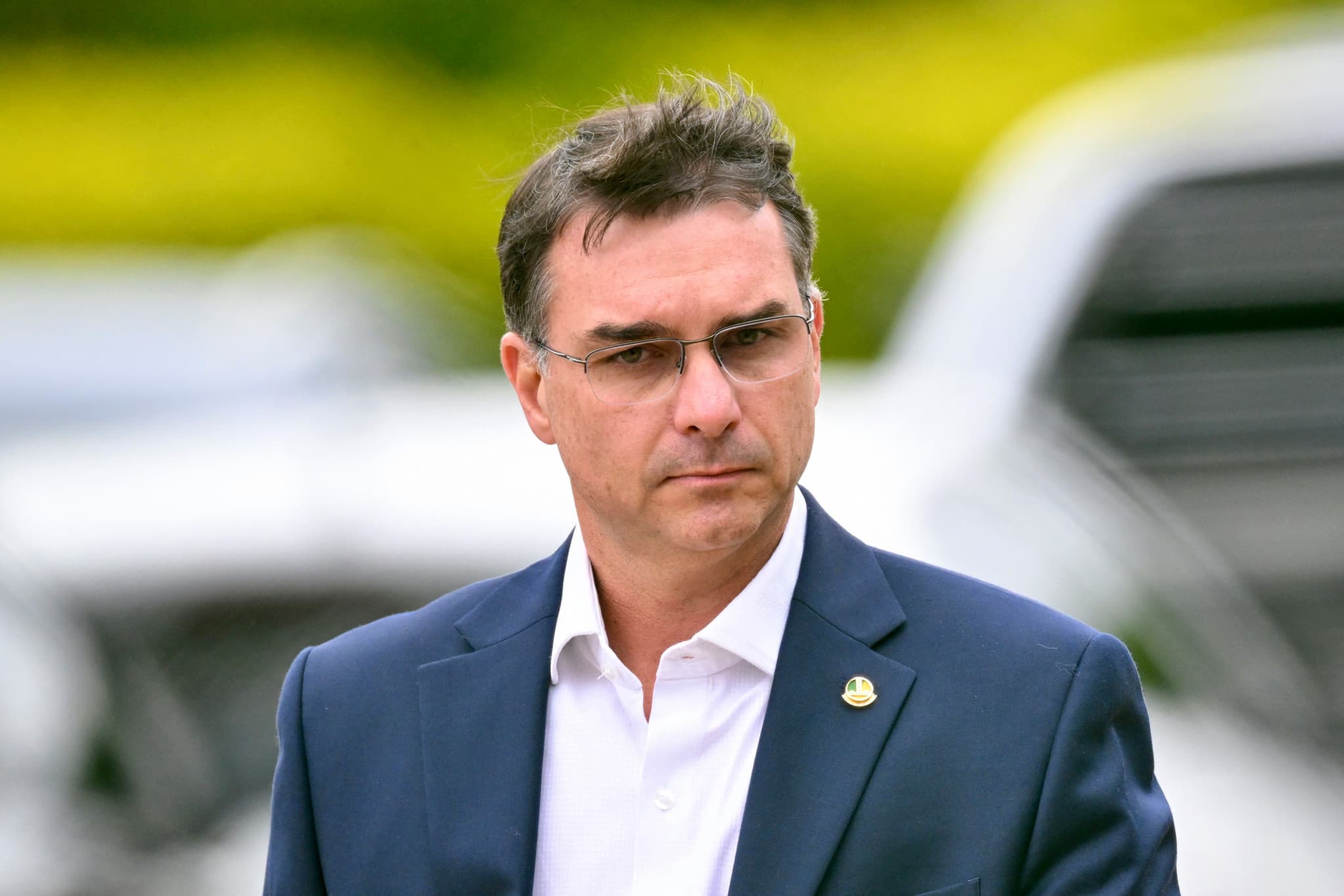 Élections brésiliennes: Flávio Bolsonaro lance sa campagne présidentielle face à Lula
