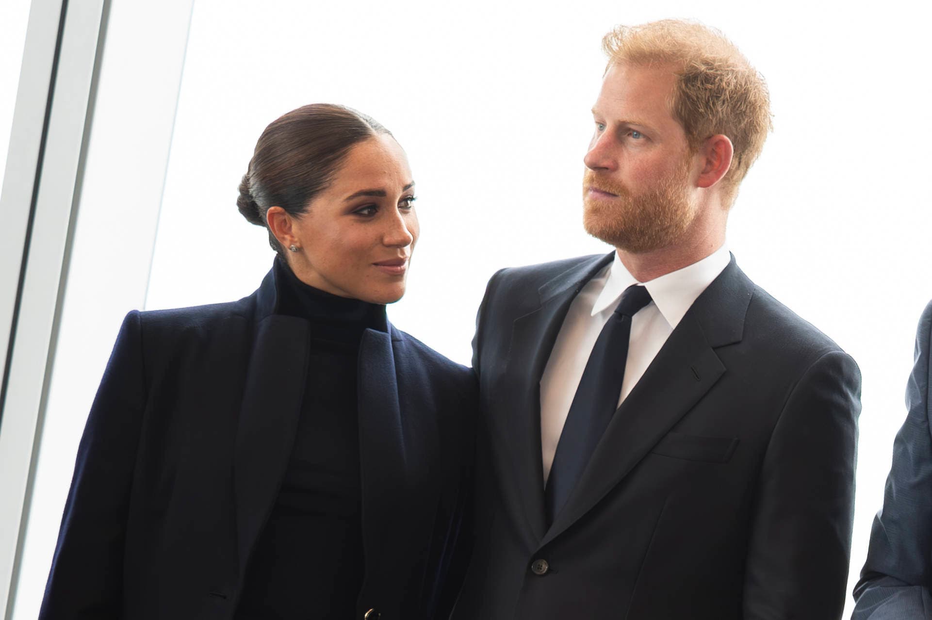 Revue de presse: Harry et Meghan de retour au pays, mais avec William, rien n’est réglé
