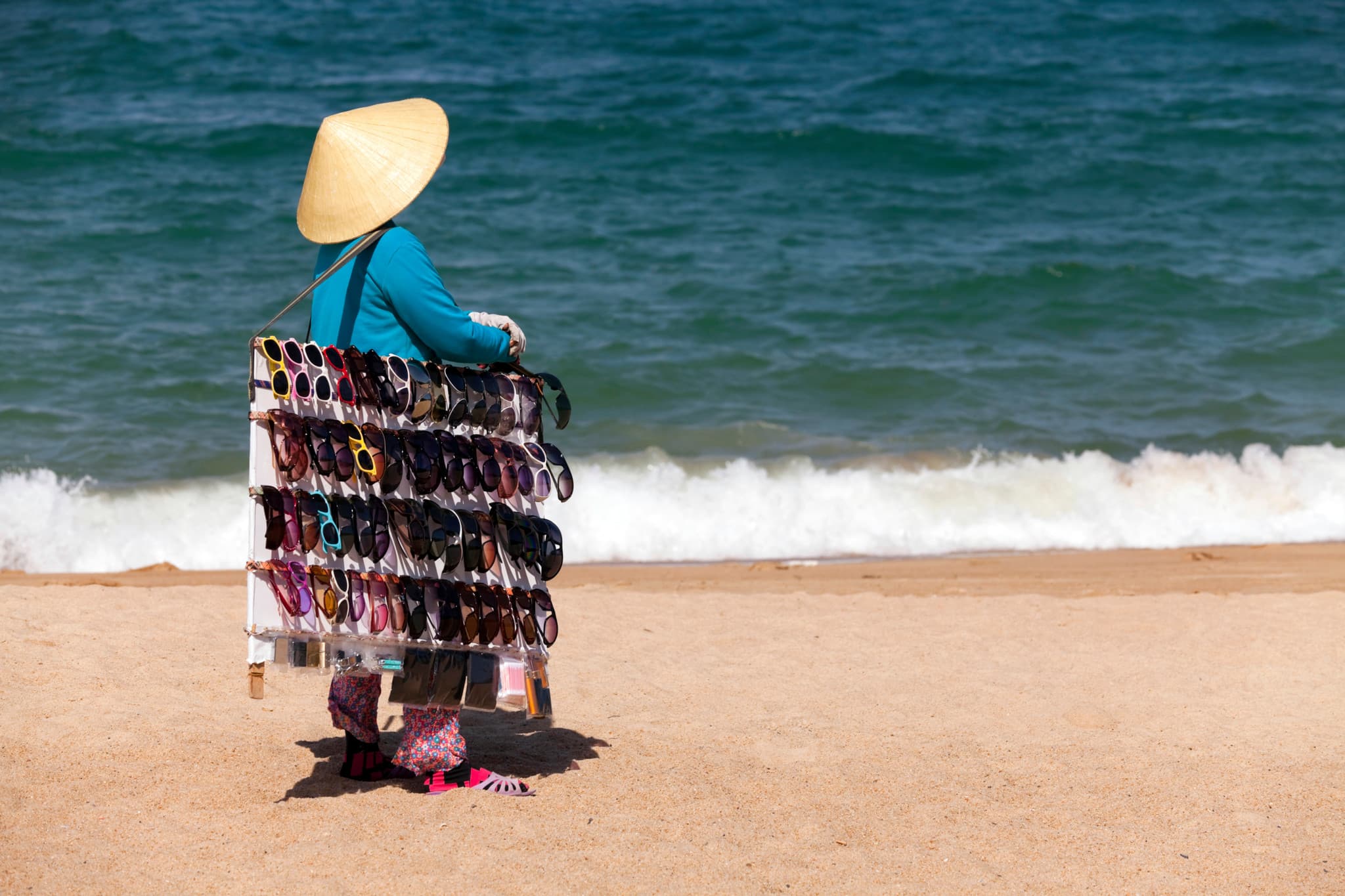Amende de 150 euros prévue: Acheter des marchandises sur les plages d’Ibiza pourra vous coûter cher
