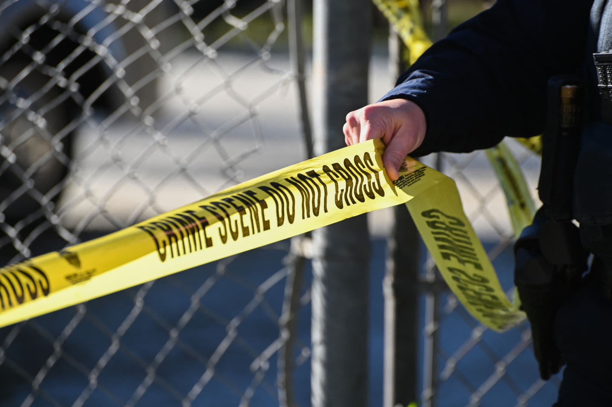 Fusillade en Oregon: Un tireur fait quatre morts, dont trois enfants, dans une école