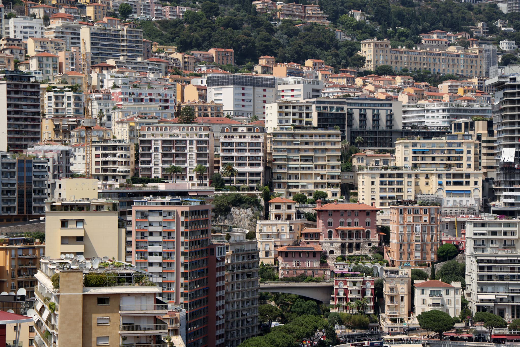 Explosion à Monaco: Trois blessés dont deux graves dans un probable attentat
