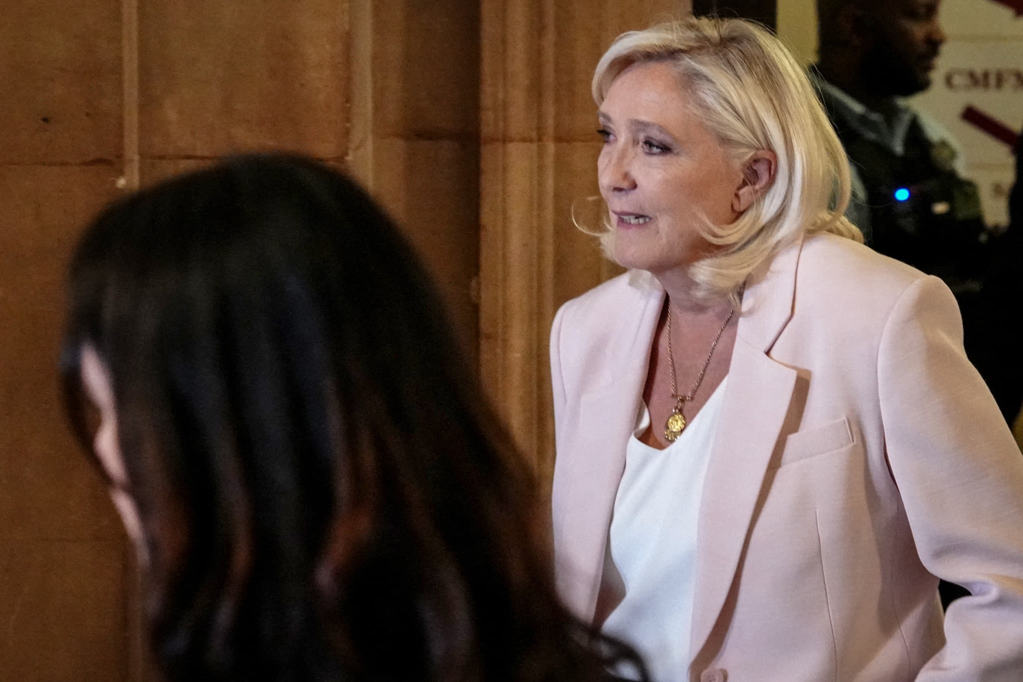 Procès du RN en appel: Condamnée à 1 an ferme sous bracelet, Marine Le Pen pourrait se présenter à la présidentielle
